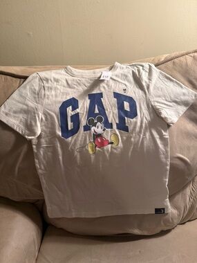 Brand new GAP Disney Mickey Mouse boys shirt